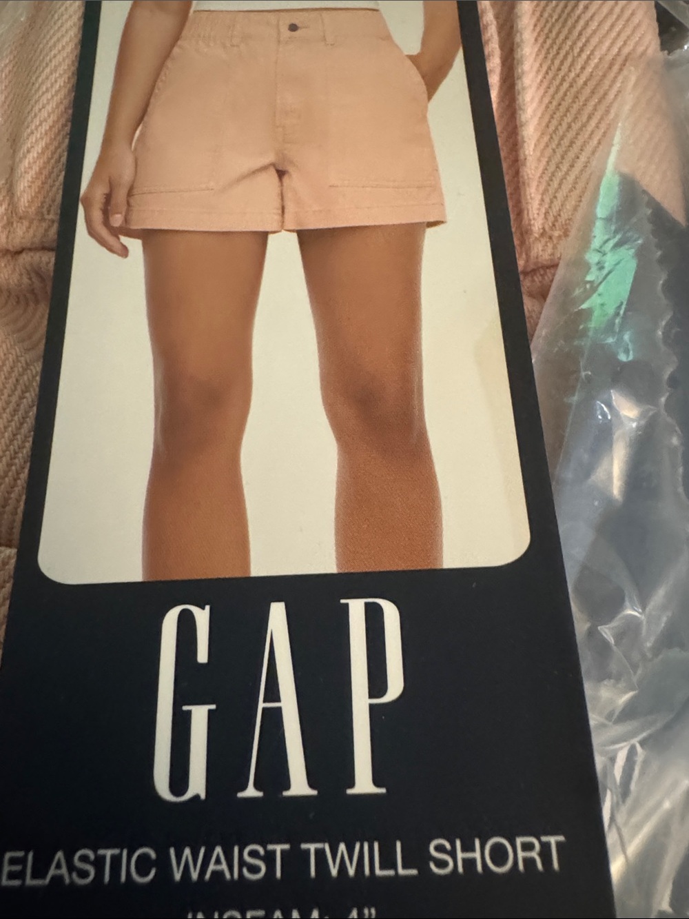 GAP Women’s Twill Elastic Waist Shorts — Peach